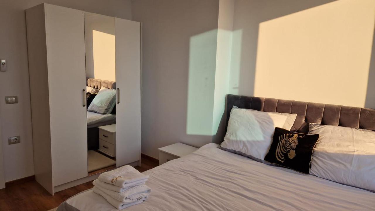 Pirro Luxury Apartment ซารานเดอ ภายนอก รูปภาพ